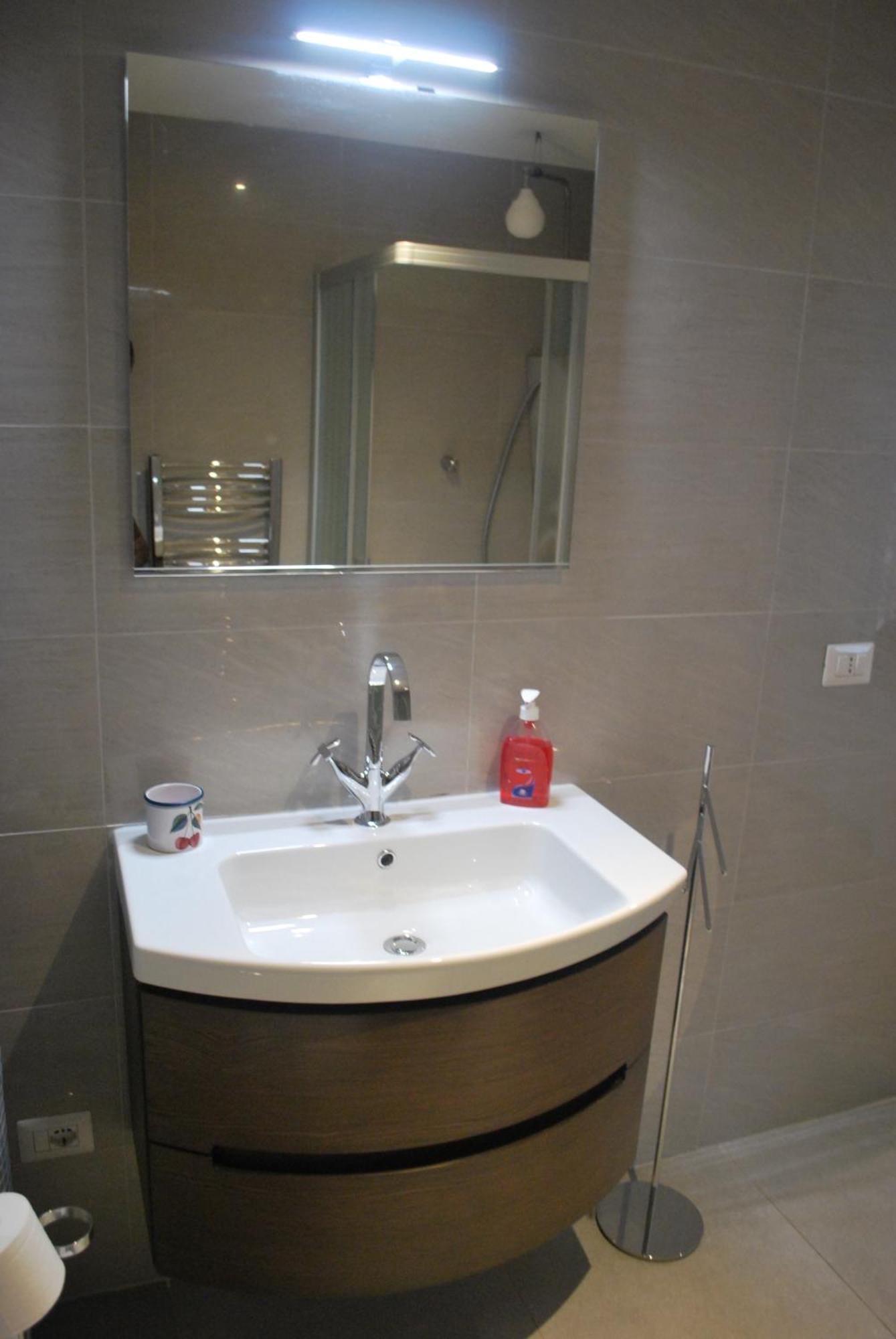 Apartmán Andrea Olga House Laglio Exteriér fotografie